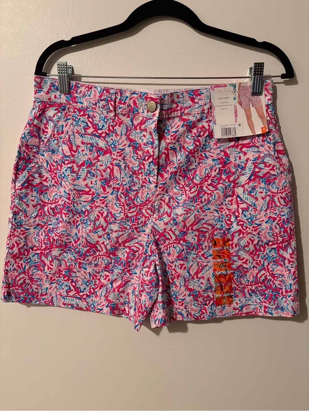 Stella Parker floral, mini shorts in vibrant, pink, multi print.